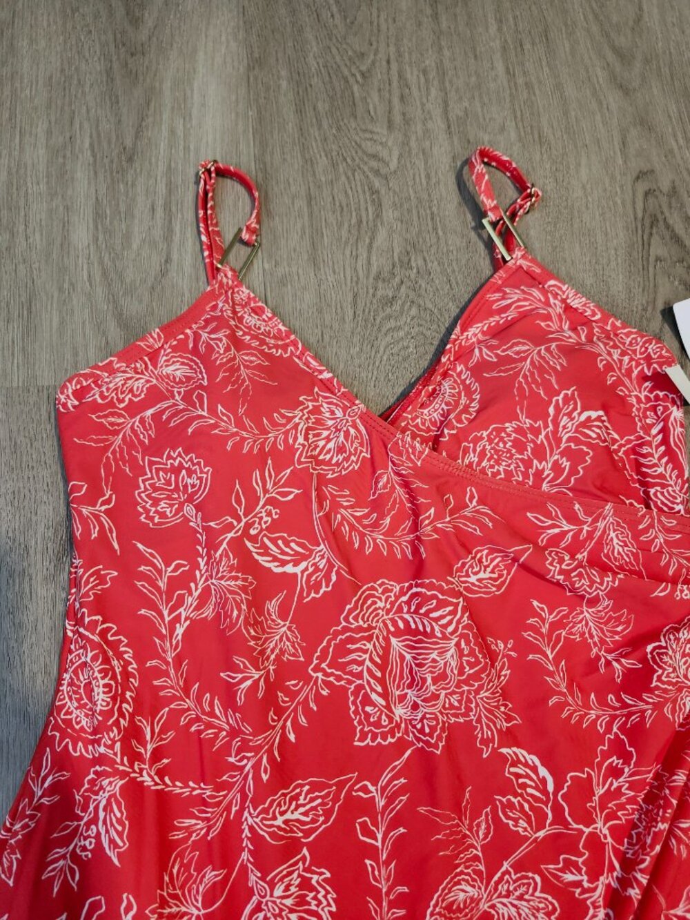 Liz Claiborne “Kingston Voyage” Coral‑Pink Floral Swim Dress – Size 10 (NWT) - Picture 4 of 12